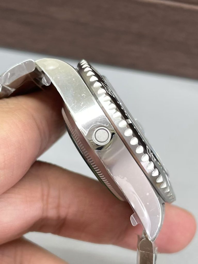 Clean Rolex Helium Valve