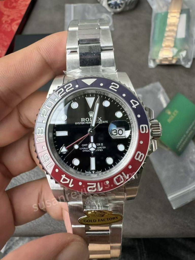 Replica Rolex GMT-Master II Pepsi Black Dial